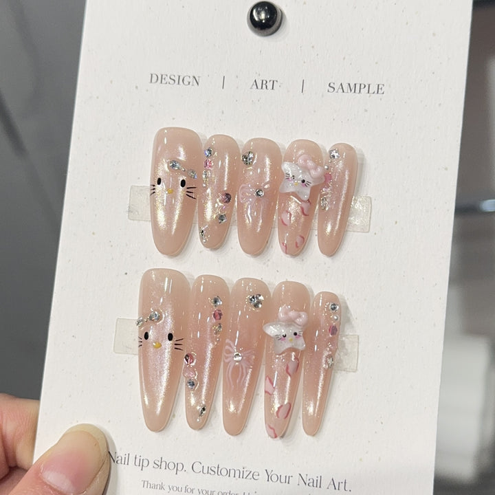 Artificial nails with Playful-Elegant Design Kalsten