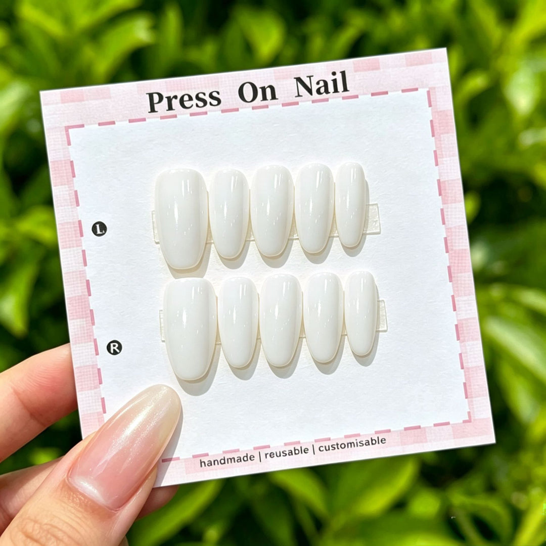 Artistic Press-On Nail Set with Tropical and Floral Accents