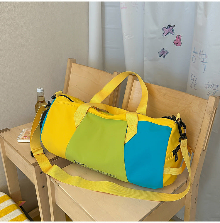 Sporty Functional Travel Duffel Bag Kalsten