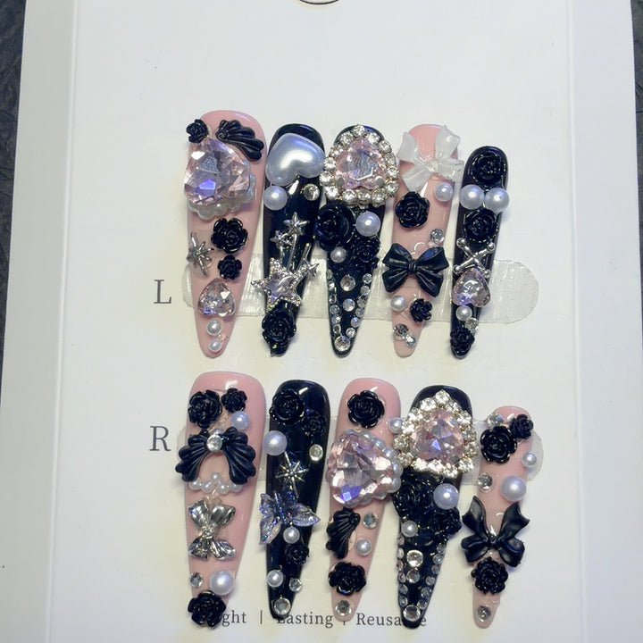 Luxurious 3D Decorative Press-On Nail Art Set