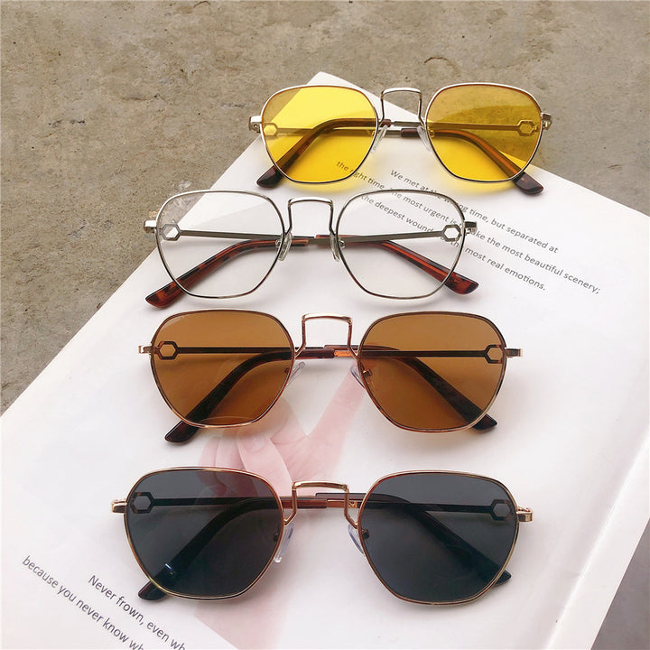 Vintage-Inspired Geometric Frame Sunglasses Kalsten