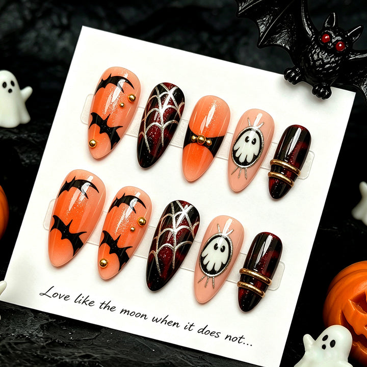 Halloween-Themed Press-On Nail Collection