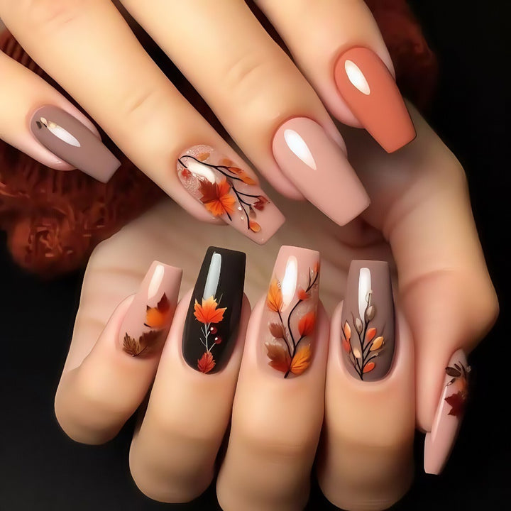 Artificial Nails Set with Seasonal Flower Designs Kalsten