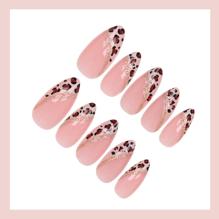 Acrylic nail set with glamorous animal print and elegant accents Kalsten