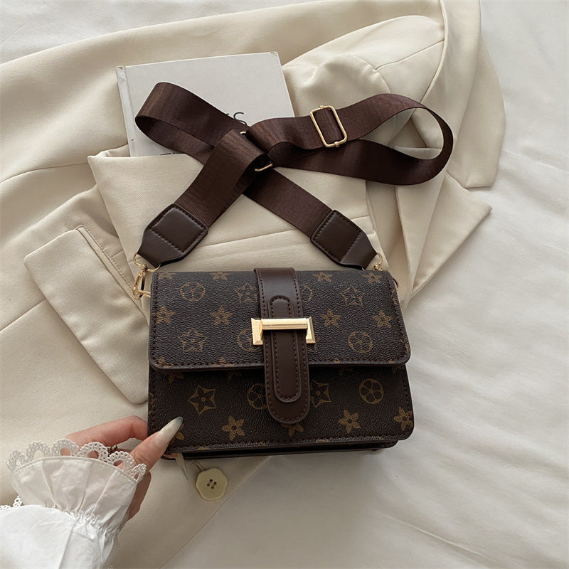 Elegant Designer Crossbody Handbag