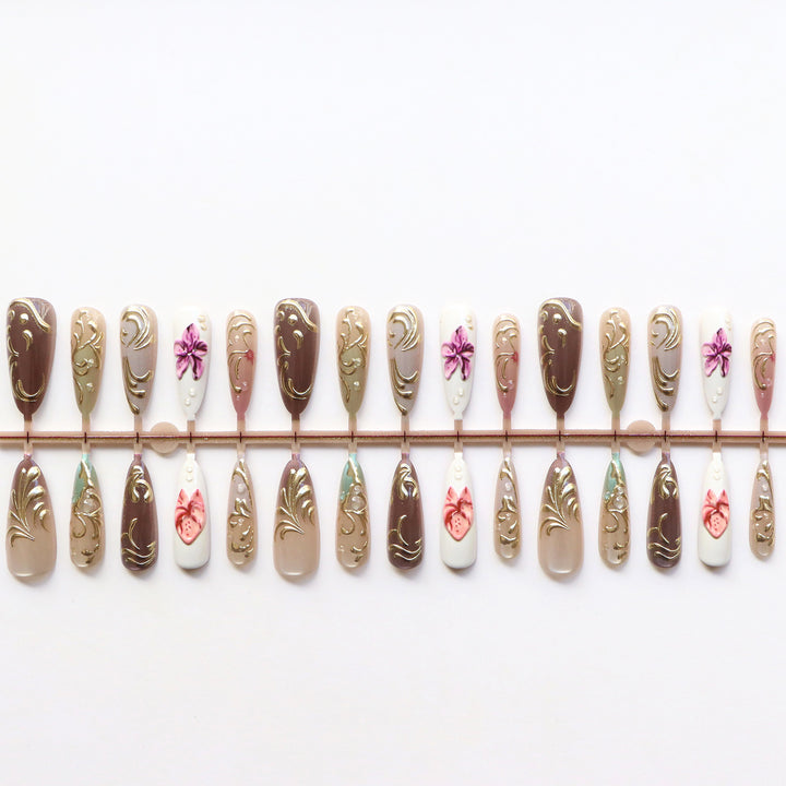 Artistic Gel Nail Design Kalsten