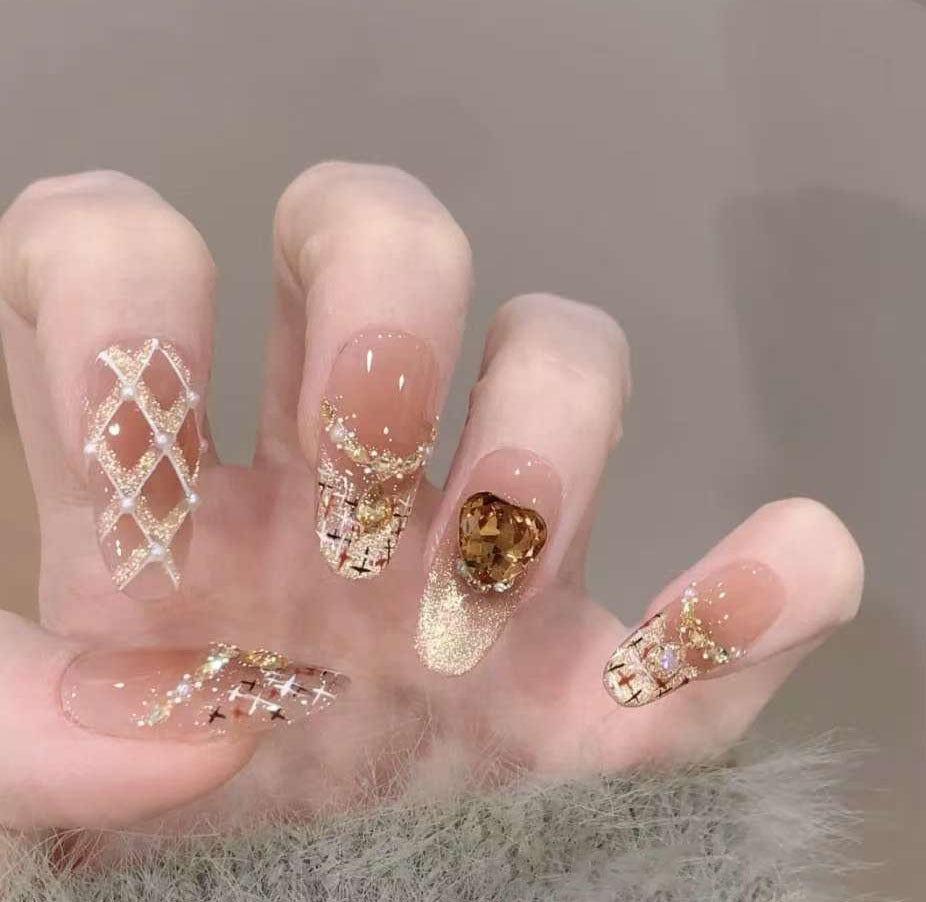 Elegant Stiletto Press-On Nails with Intricate Floral Accents Kalsten