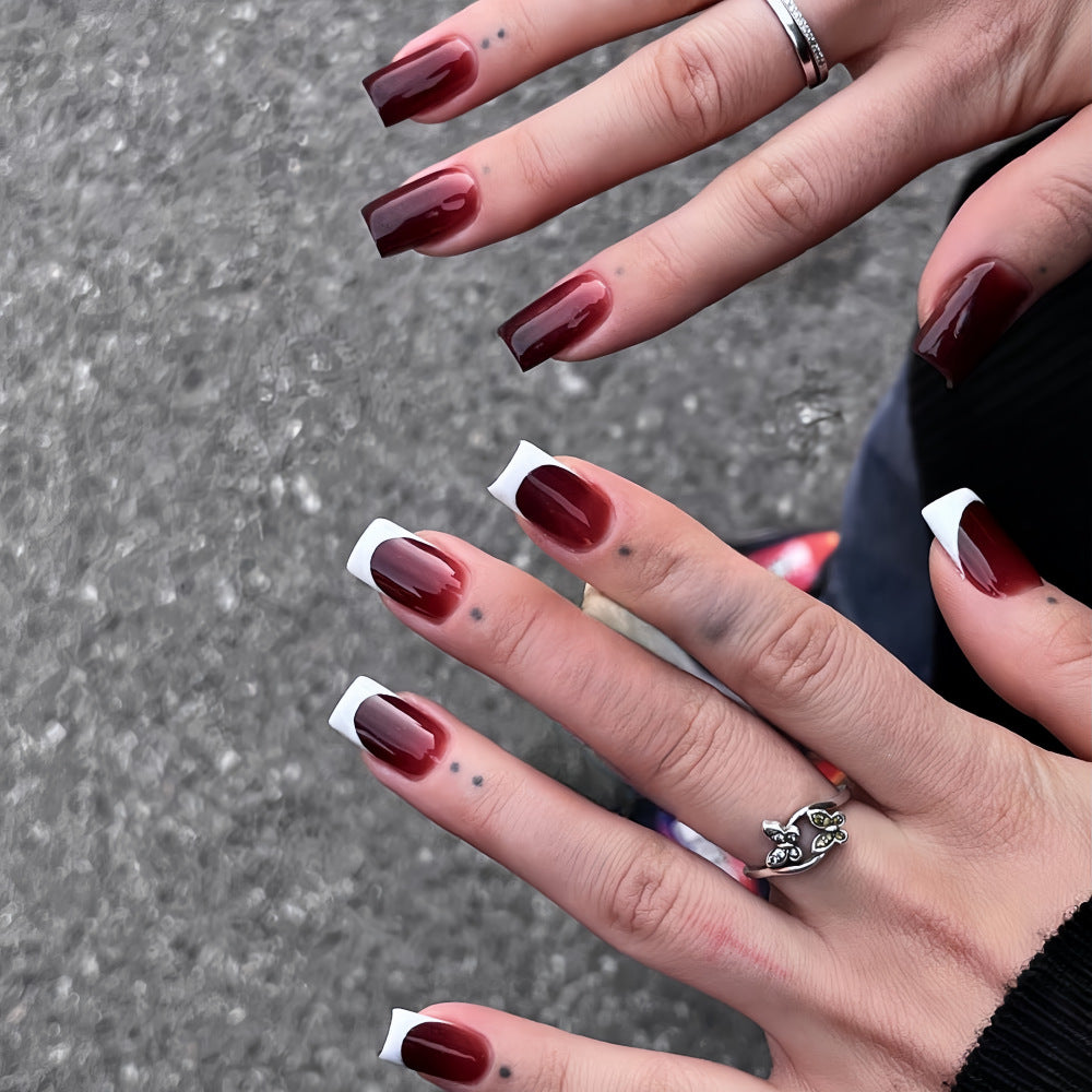 Elegant French Tip Artificial Nails Kalsten
