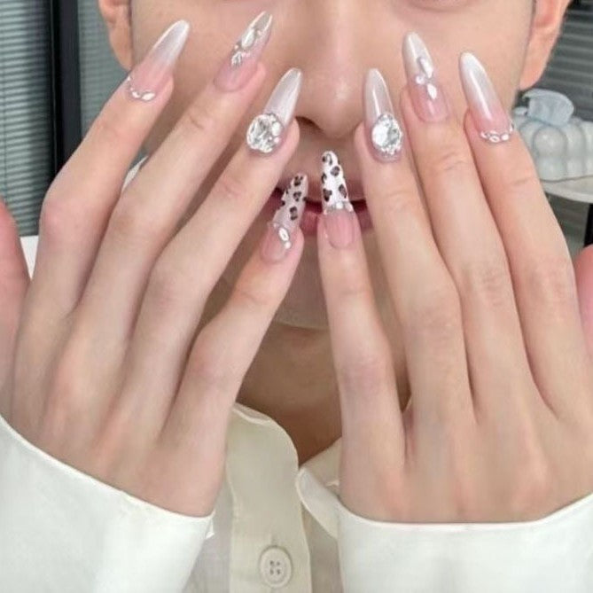 Decorative Long-Lasting Nail Art Extensions Kalsten