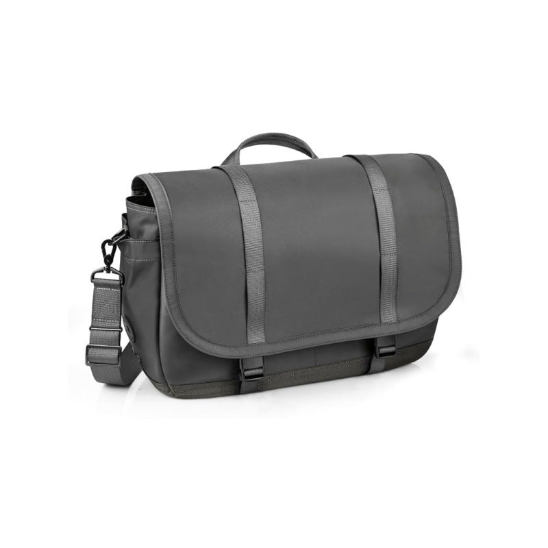 Messenger bag with adjustable shoulder strap Kalsten
