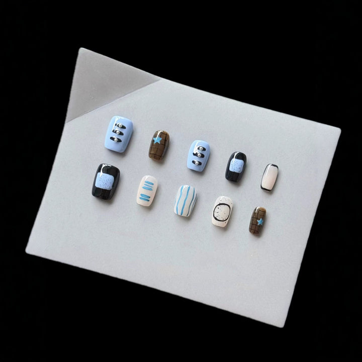 Artistic Press-On Nail Art Set with Modern Geometric Patterns