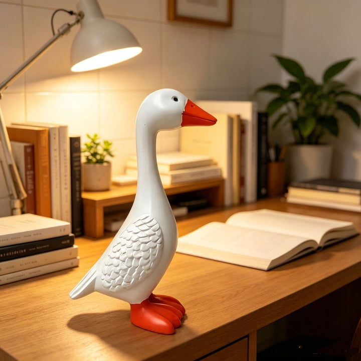 Decorative Garden Goose Figurine Kalsten