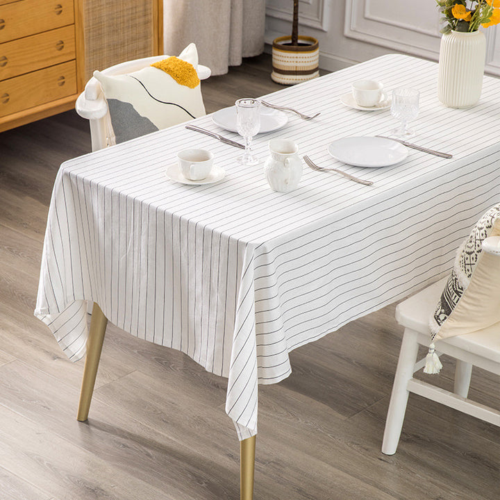 Rectangular tablecloth made of cotton blend fabric with gold dot print