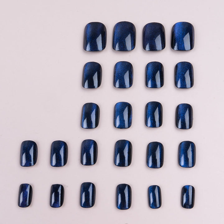 Glossy Press-On Nail Art Set with Blue Shimmer Finish
