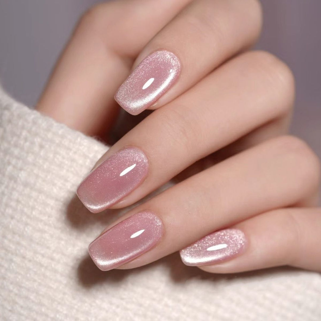 Festive Seasonal Nail Art Enhancements