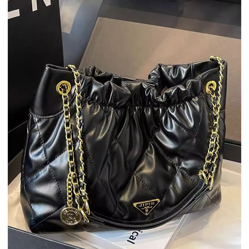 Chic Quilted Shoulder Bag Kalsten