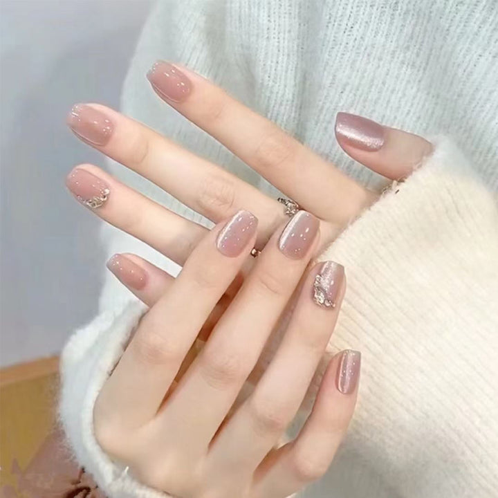 Artisanal Press-On Nail Set with Sparkling Rhinestones Kalsten