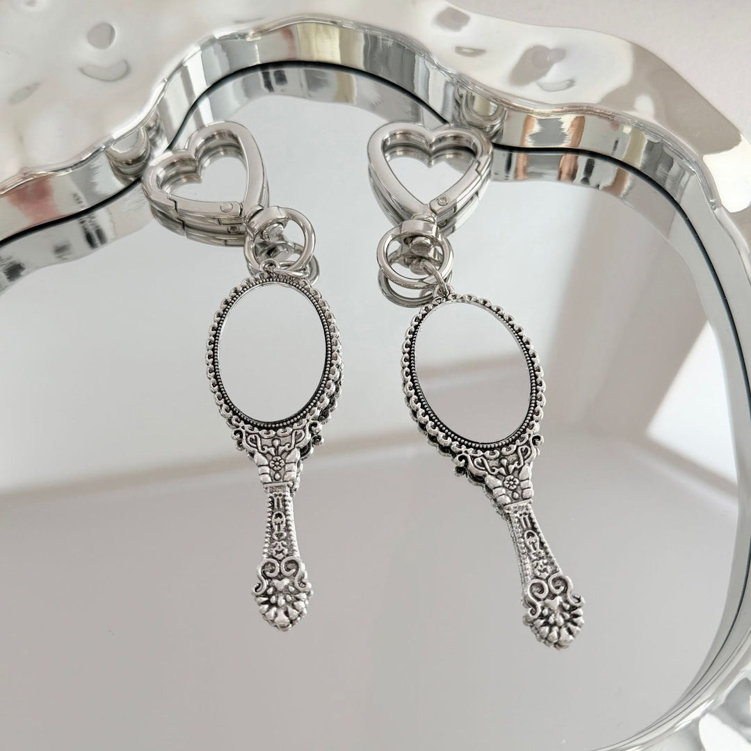 Vintage-Style Compact Mirror Keychain Kalsten
