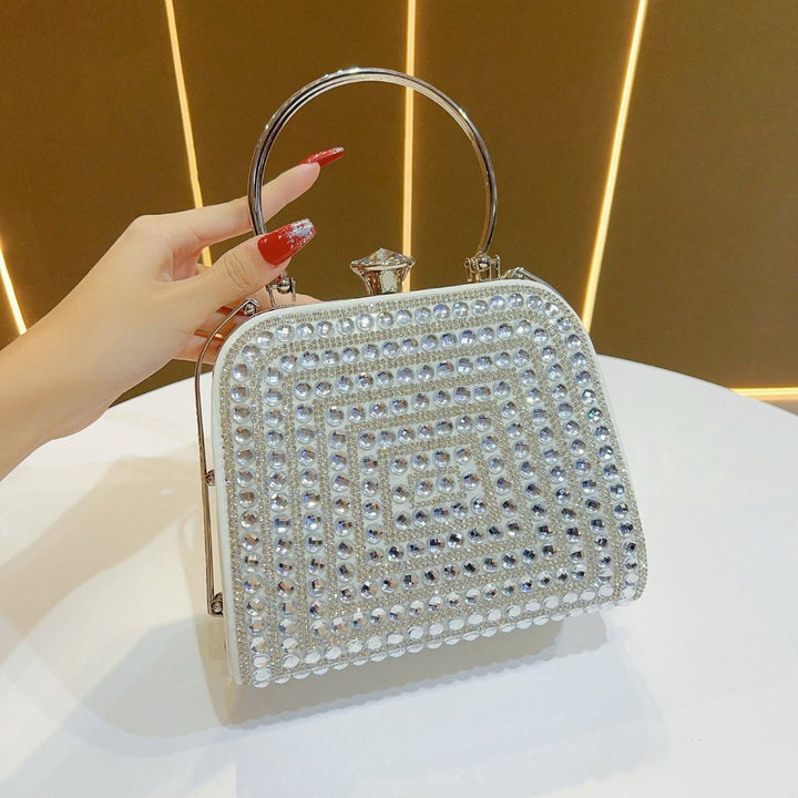 Elegant Handheld Rhinestone Evening Purse