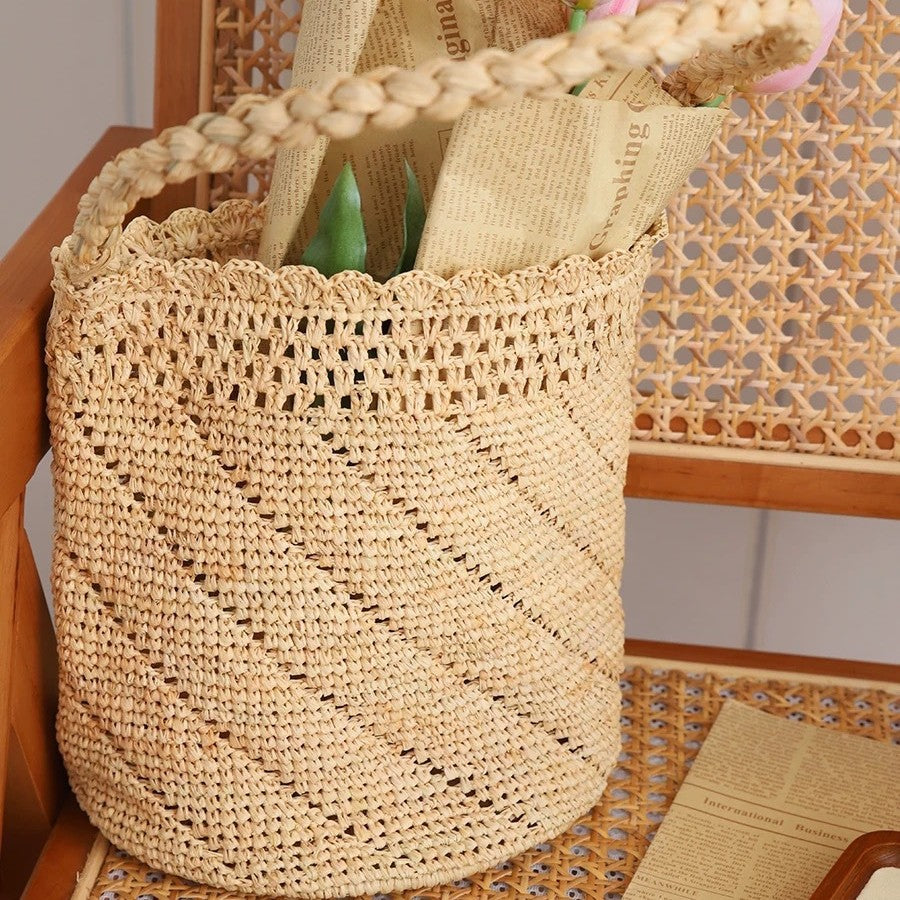 Handmade Macrame Bag with Unique Structure Kalsten