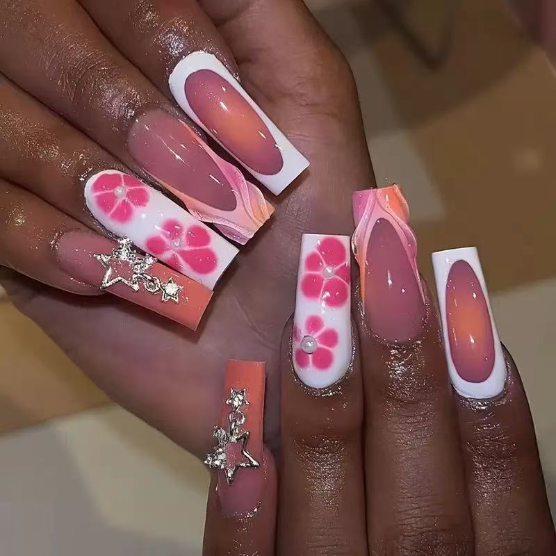 Decorative Floral Press-On Nails Kalsten