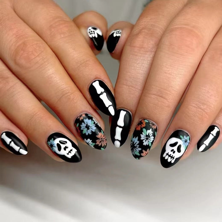 Artistic Halloween-Themed Press-On Nails Kalsten