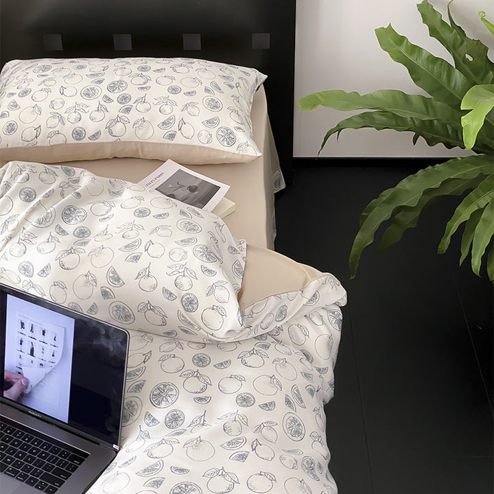 Fine satin bed linen set
