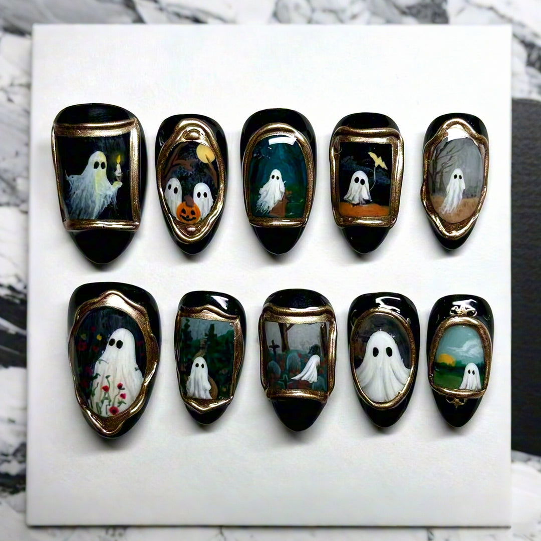 Spooky Halloween-Themed Press-On Nail Art Set
