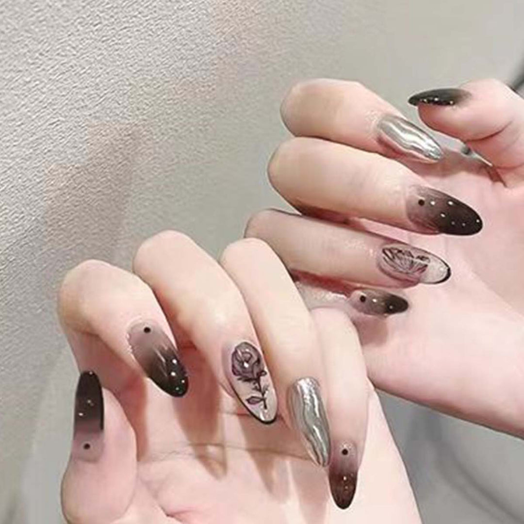 Elegant and artistic ombre nail art Kalsten