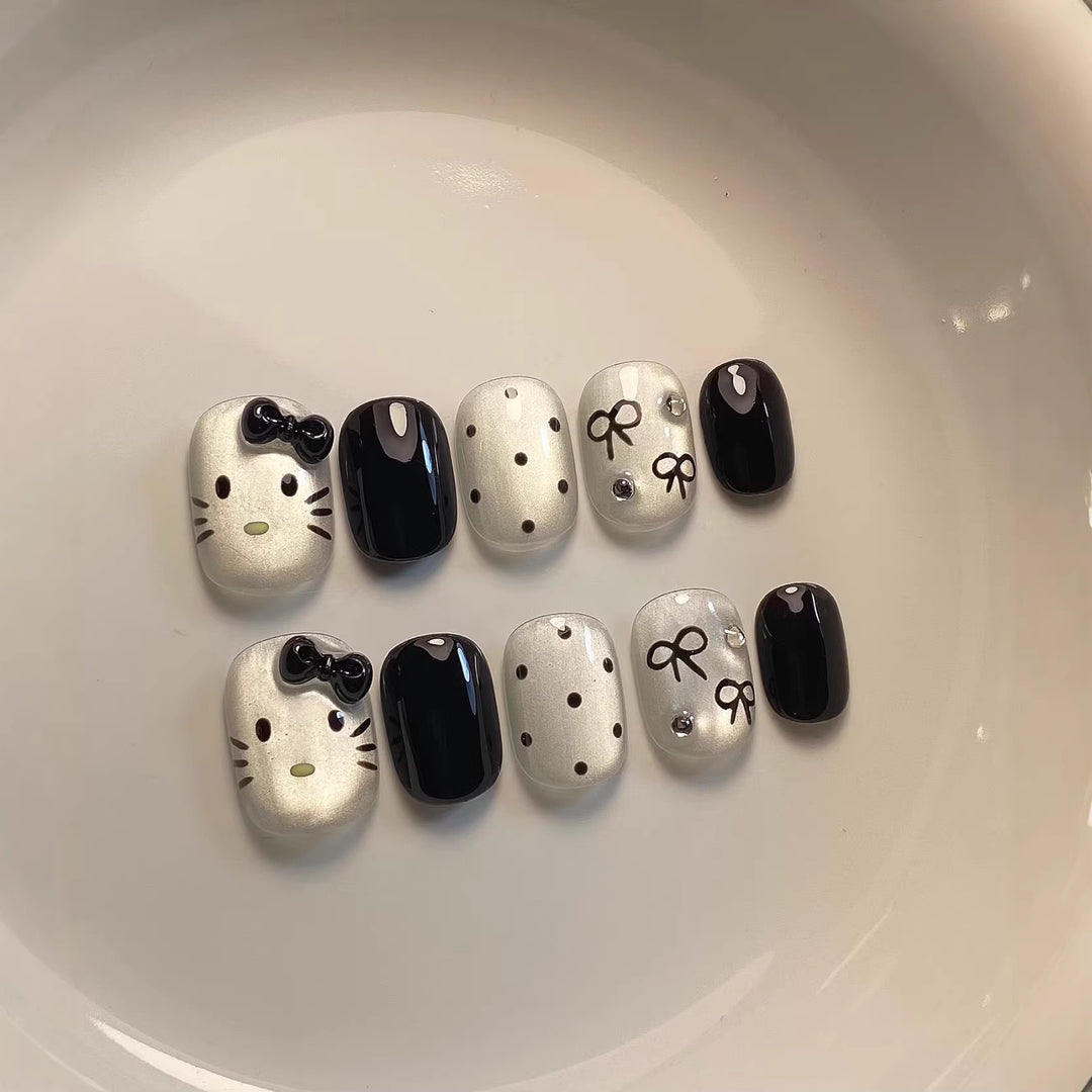 Cartoon Character Press-On Nail Art Set