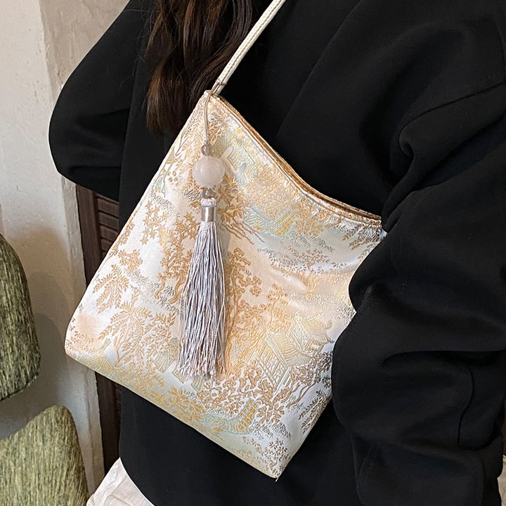 Elegant Floral Printed Handbag