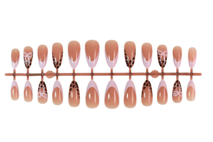 Artificial Nail Set with Playful Bow Look Kalsten