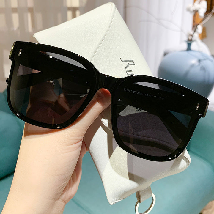 Women's Fashion Sunglasses in Trendy Square Design Kalsten