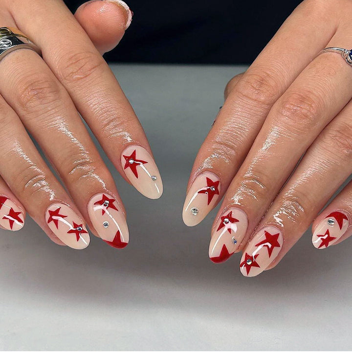 Artful nail art with glamorous accents Kalsten