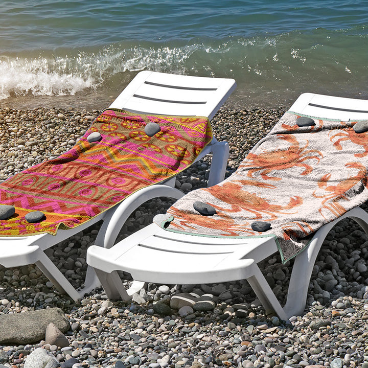Beach towel made of skin-friendly microfiber with a creative pattern mix Kalsten