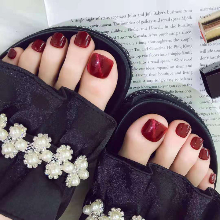 Decorative Rhinestone-Embellished Toe Nail Art Kalsten