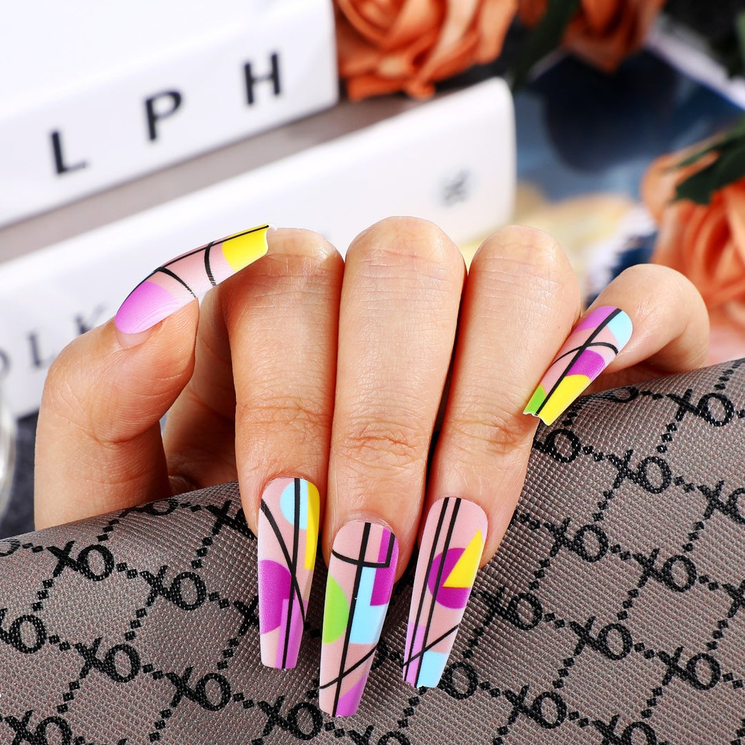 Artificial nails in modern geometric design Kalsten