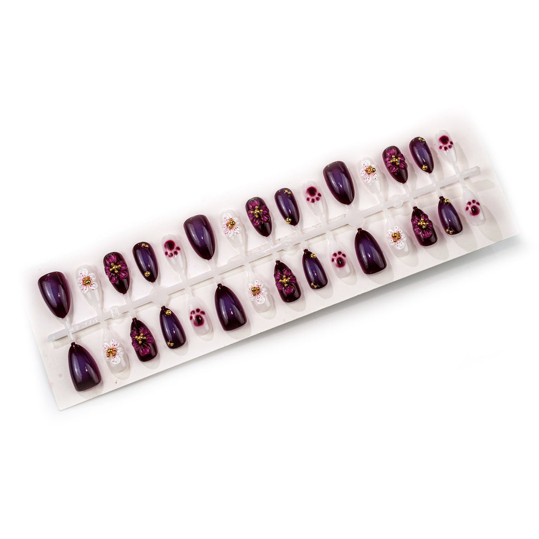 Elegant Floral-Inspired Press-On Nail Set
