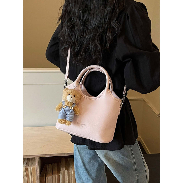 Sophisticated Designer Handbag Kalsten