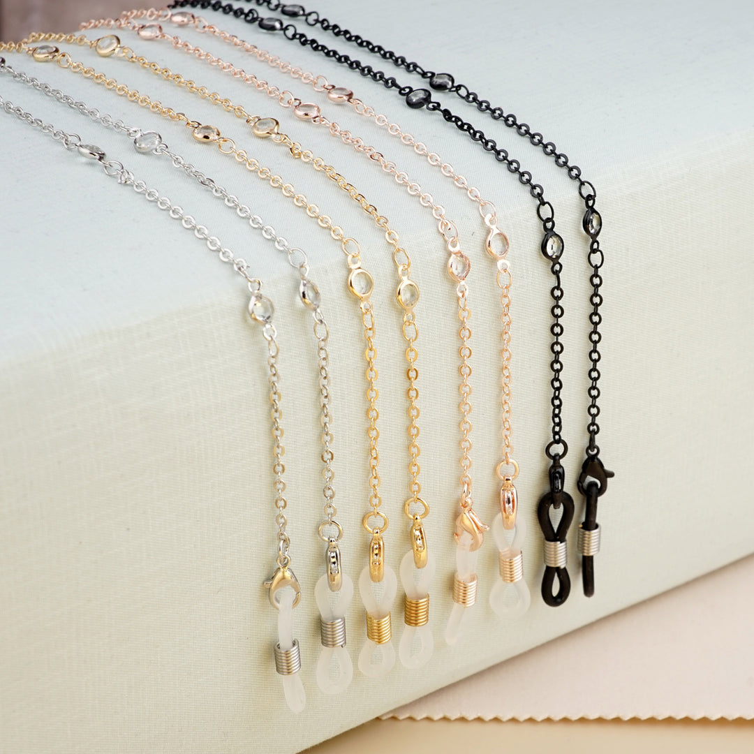 Elegant Chain Eyewear Holder Kalsten