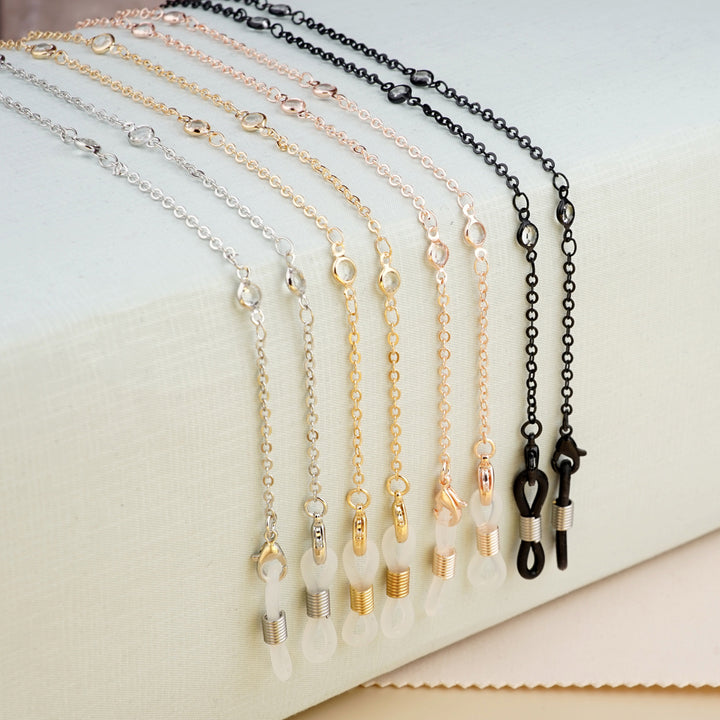 Elegant Chain Eyewear Holder Kalsten