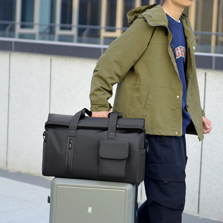 Sporty travel bag with versatile compartments Kalsten