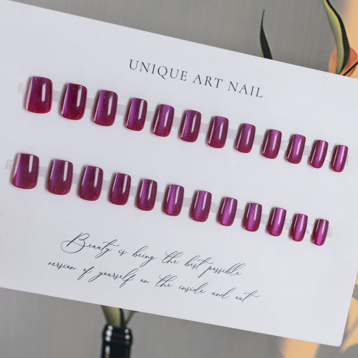 Glittery Oval Press-On Nail Set