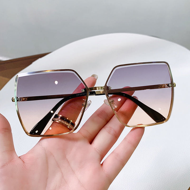 Ladies fashionable square sunglasses with polarized lenses Kalsten