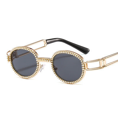 Ladies fashionable sunglasses with glamorous frame Kalsten