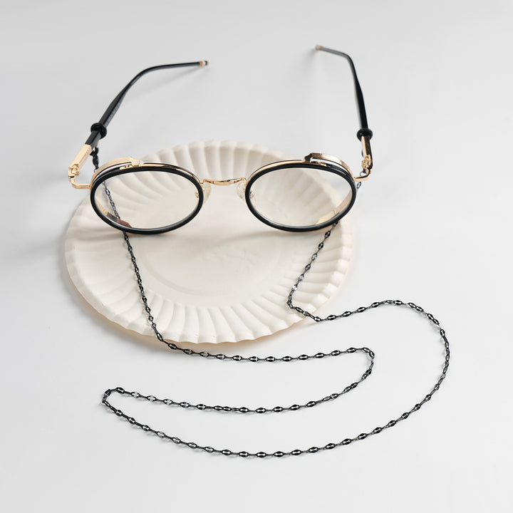 Chic Beaded Eyewear Holder kalsten