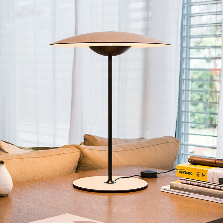Sleek Modern Table Lamp with Minimalist Design