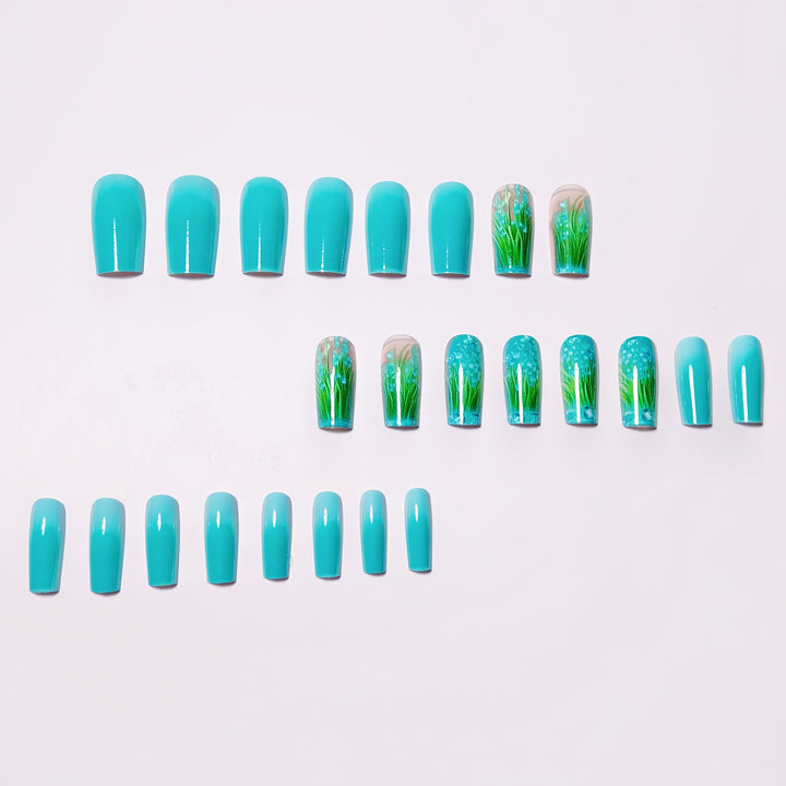 Artistic 3D Floral Nail Art Kalsten