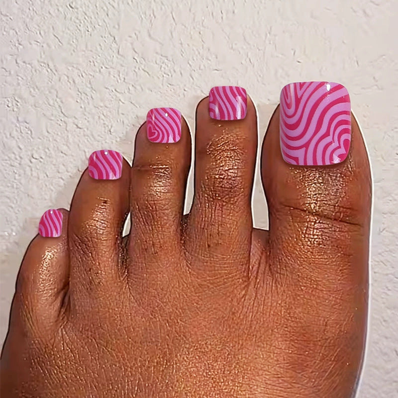 Nail set with shimmering holographic design Kalsten