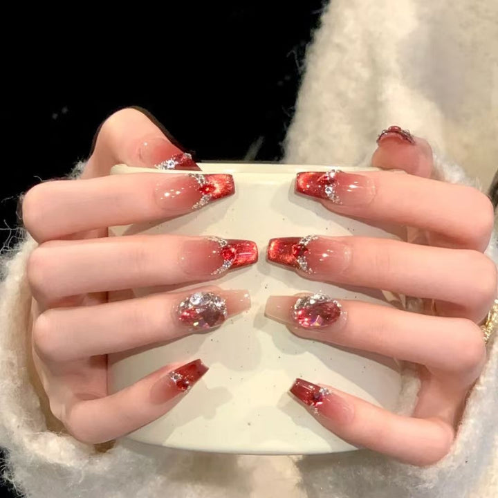 Glittering Stiletto Press-On Nail Enhancements